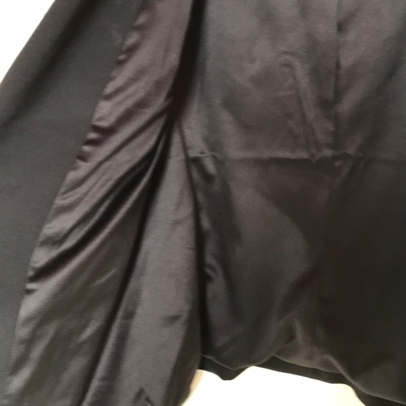 Victoria’s Secret jacket. Size 4 - Picture 5 of 6